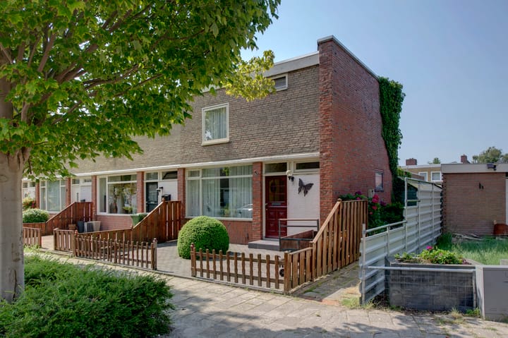 Jacob Catslaan 2 in Hoogezand Foto