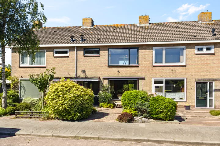 Jacob Houtinghstraat 16 in Den Helder Foto