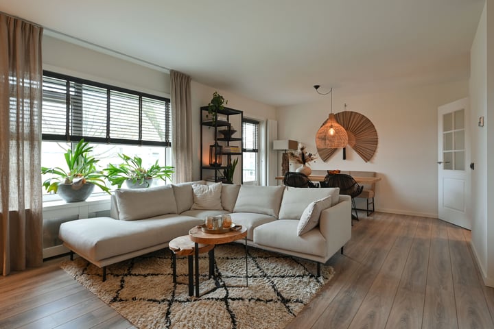 Jacob van Campenlaan 136 in Hilversum foto