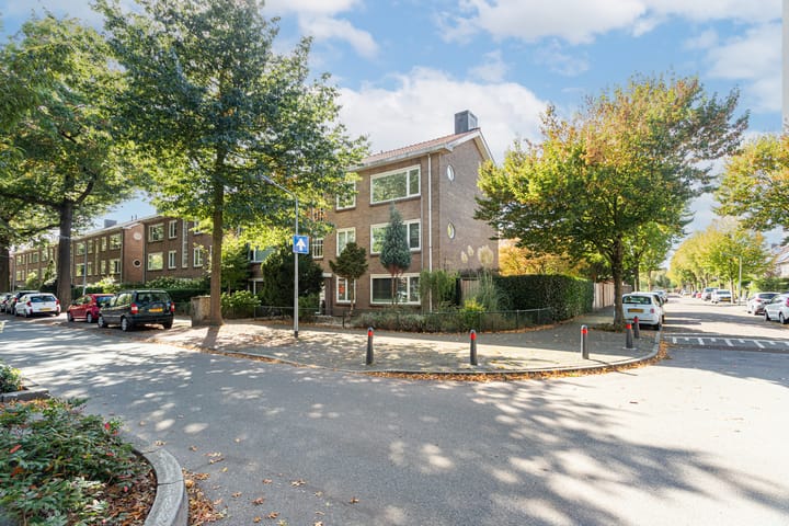 Jacob van Campenlaan 89 in Hilversum photo