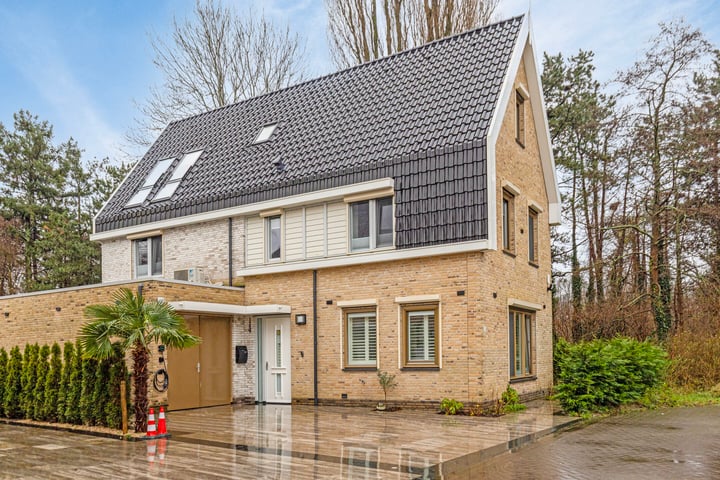 Jacob Willemszoonstraat 2 en Zaandam foto