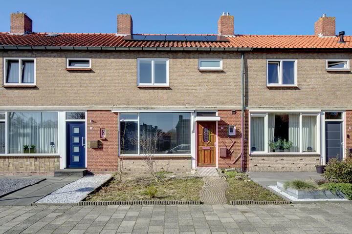 Jacques Perkstraat 20 dans Winschoten photo