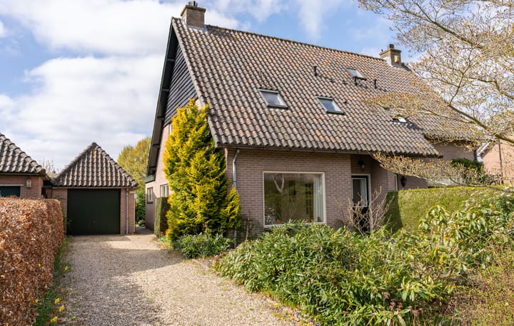 Photo of property Jagersweg 16, Laren