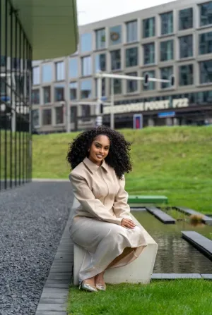 Foto van Jahnira Cook
