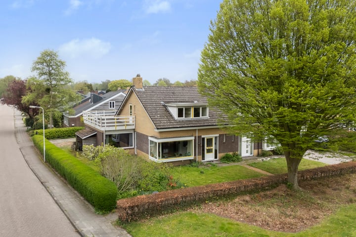 Jan de Wittstraat 1 in Oentsjerk Foto