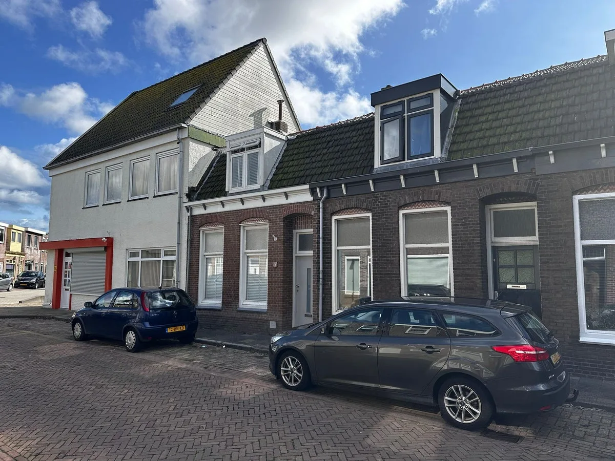 Jan in 't Veltstraat 80 in Den Helder
