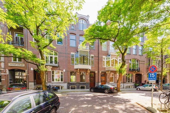 Jan Luijkenstraat 23A in Amsterdam foto