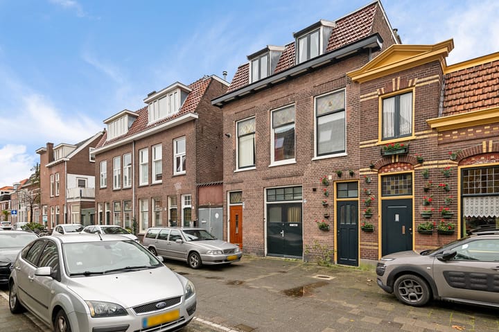 Jan Nieuwenhuijzenstraat 27A in Haarlem foto