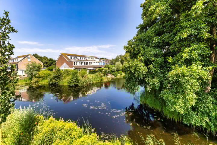 Jan Roggeveenweg 39 en Bergen (NH) foto