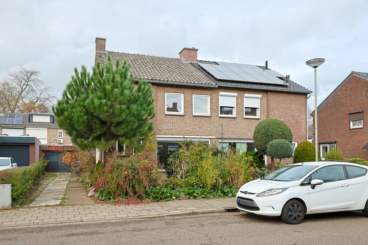 Jan Steenstraat 18 in Geleen photo