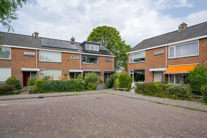 Jan van Brakelplantsoen 10 Voorschoten thumbnail 9