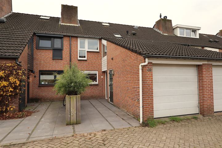 Jan van Eijckhof 48 en Oosterhout foto