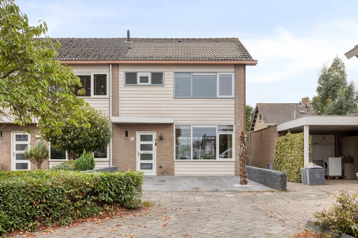 Jan van Eyckstraat 2 in Kaatsheuvel Foto