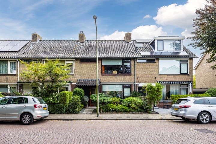 Jan van Galenlaan 32 in Voorschoten Foto