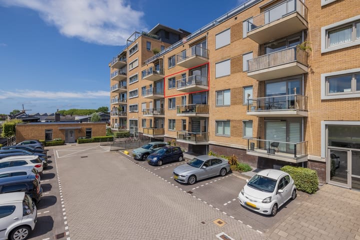 Jan van Goyenplein 57 en Rijnsburg foto