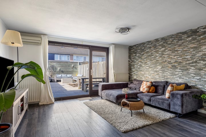 Jan van Goyenstraat 75 en Almere foto