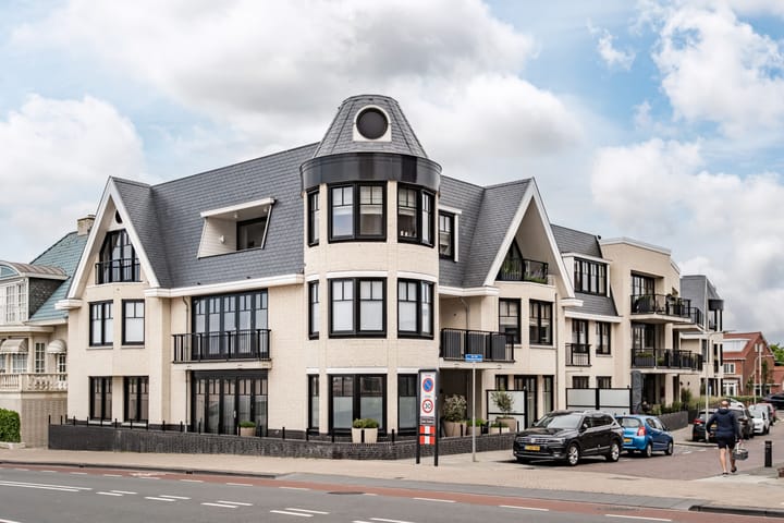 Jan van Henegouwenweg 31 in Noordwijk foto