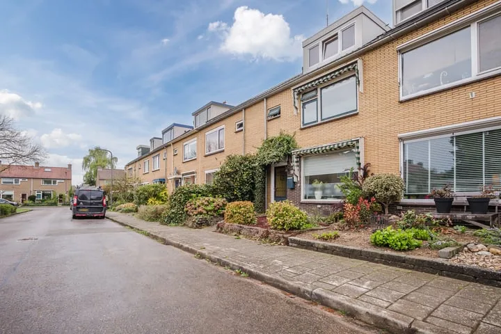 Jan van Riebeeckstraat 18 Rheden foto 3