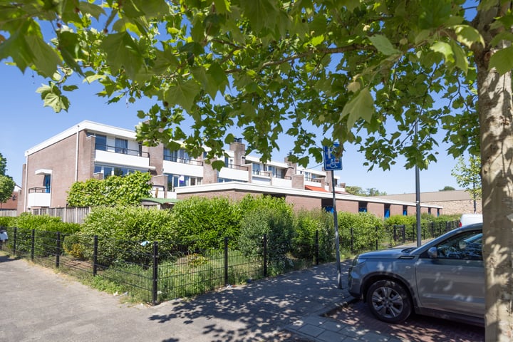 Jan Vermeerstraat 10-20 in Enschede foto