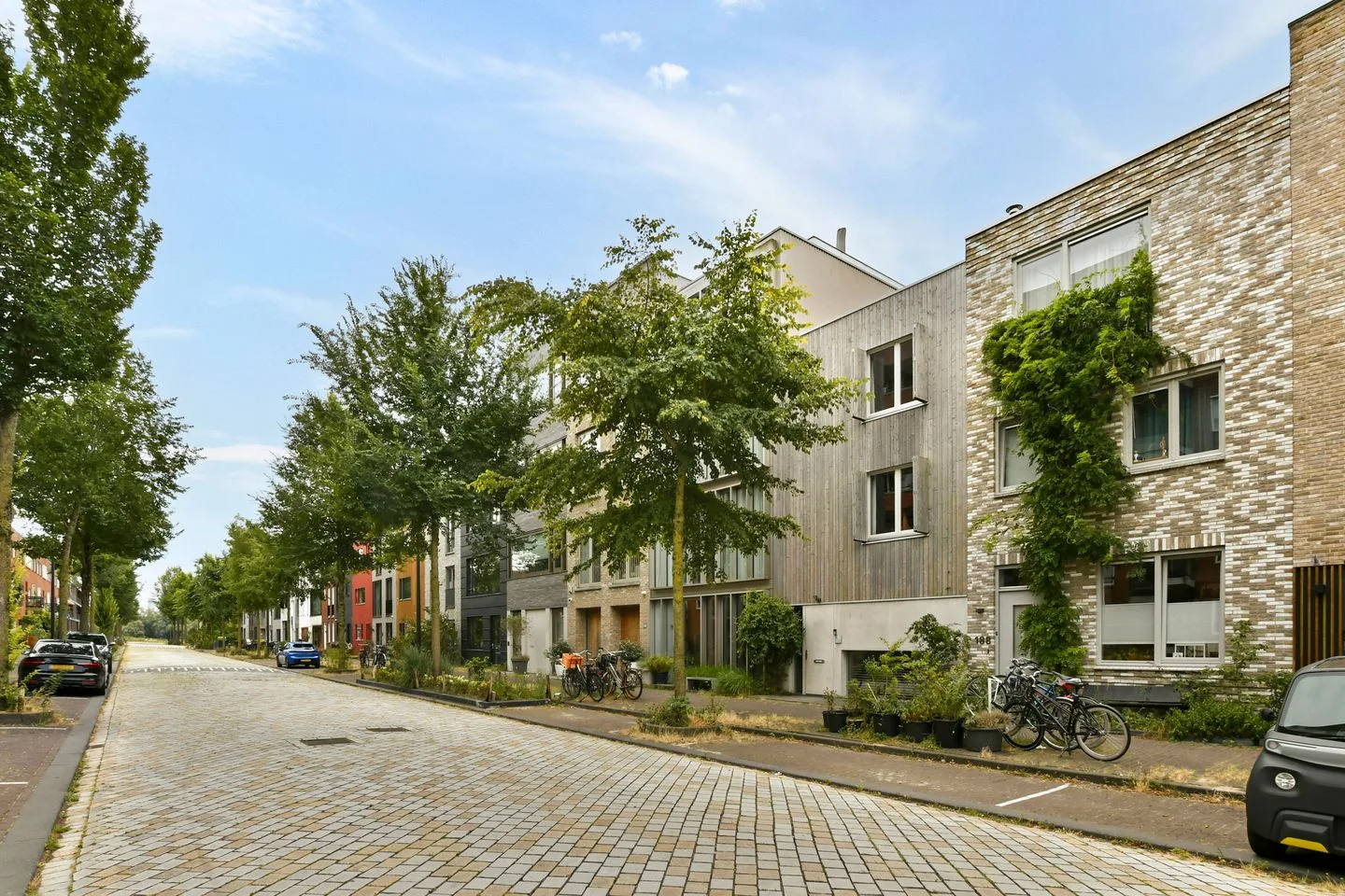 Jan Vrijmanstraat 190 in Amsterdam