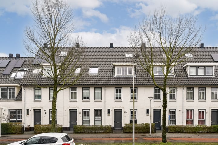 Photo of property Jane Addamslaan 33, Amstelveen