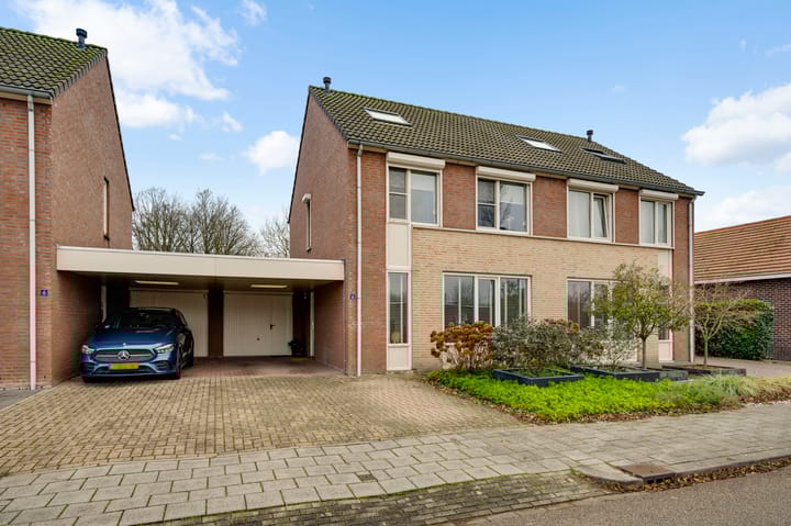 Photo of property Jankushofstraat 4, Weert