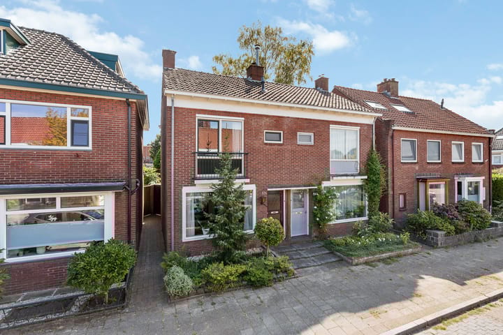 Javastraat 106 in Enschede foto