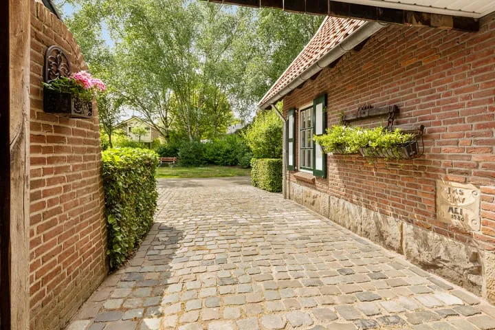 Jean Louis Pisuissestraat 17 Hengelo foto 3