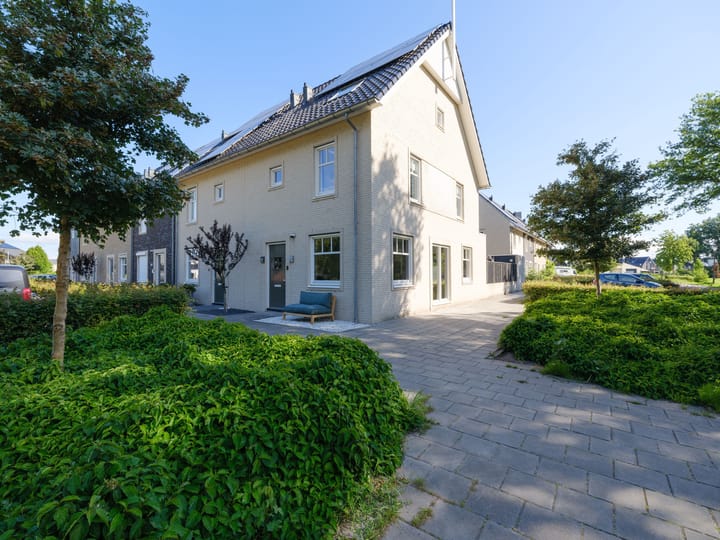 Jelle Plantingstraat 88 in Drachten Foto