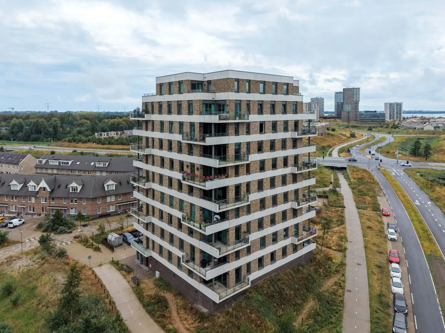 Jesse Owenspad 36 Almere thumbnail 44