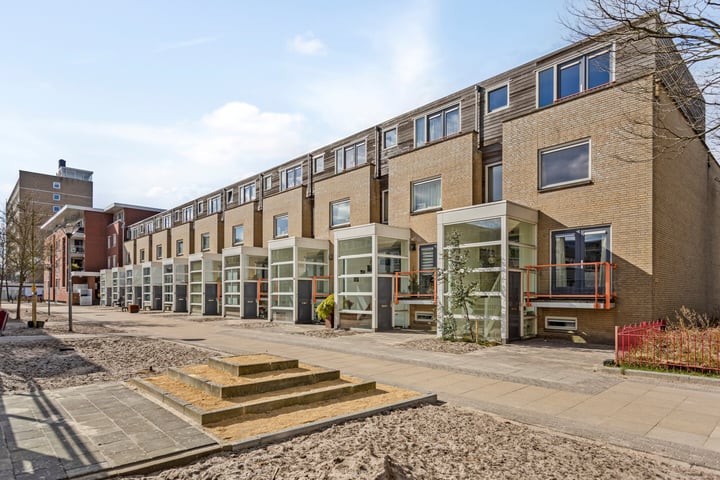 Jhr. Carel Sternplein 51 in Voorburg photo