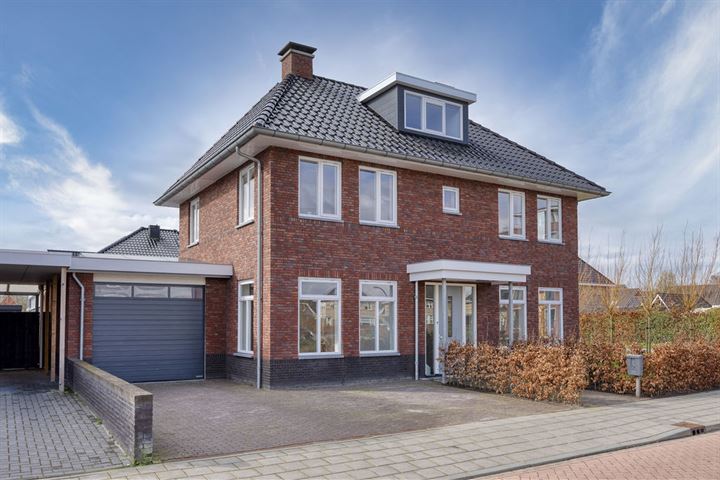 Jikke Reinbergenstrjitte 2 dans Gorredijk photo