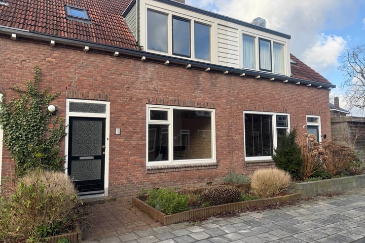 Jitze Pieter van Dijkstraat 4 in Franeker photo