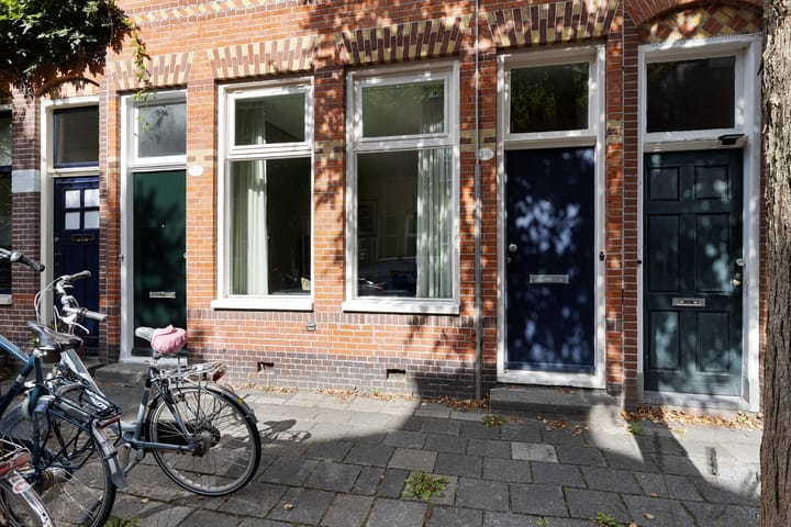Joachim Altinghstraat 16 in Groningen photo