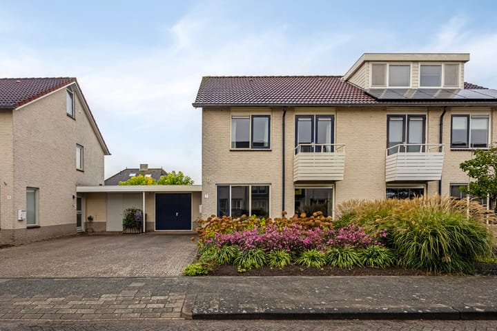 Joachimsdaalder 7 in Dronten foto