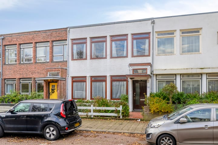 Johan van Oldenbarneveltlaan 112 en 's-Gravenhage foto