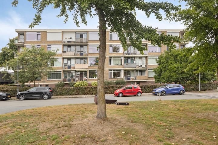 Johannes Bosboomlaan 2 en Ede foto