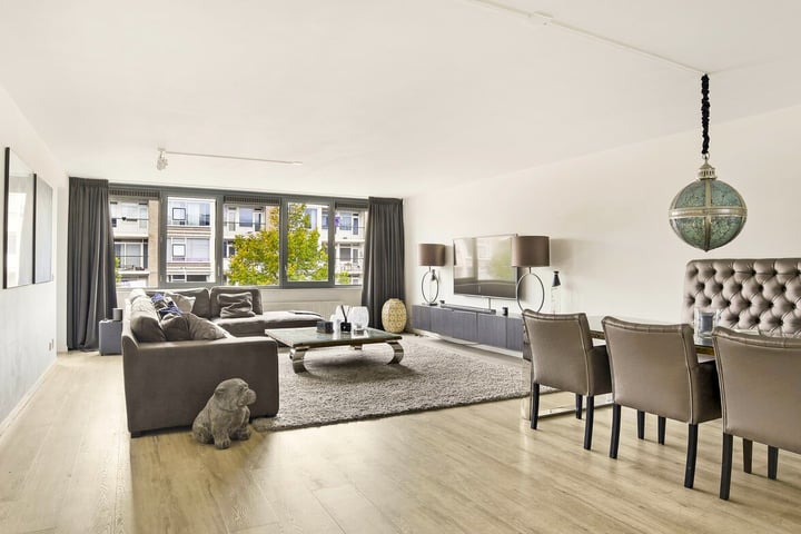 Johannes Calvijnlaan 45 in Amstelveen foto