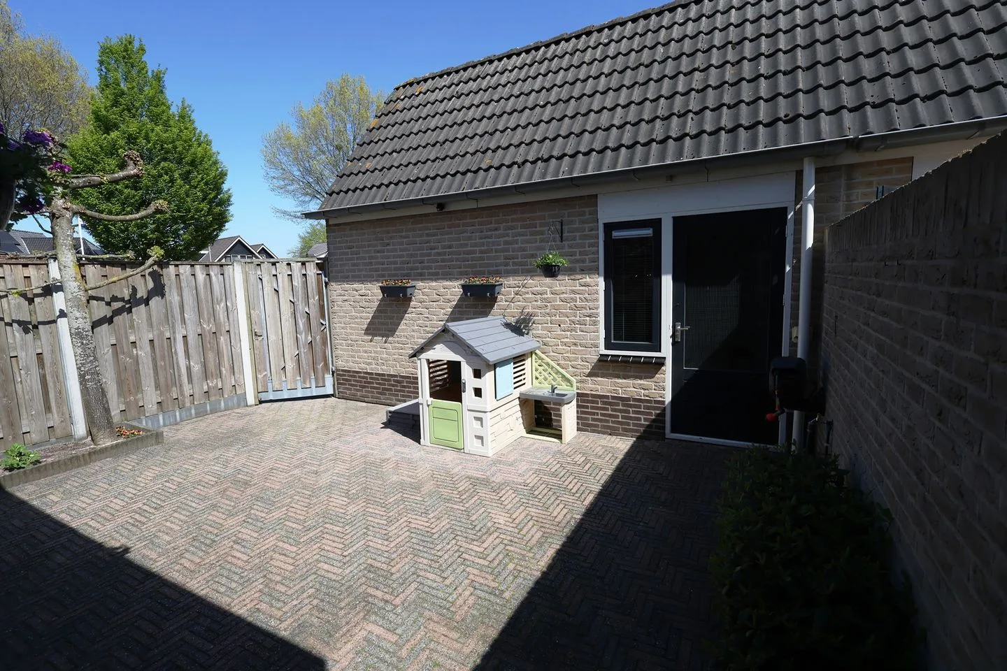 Johannes Kamphuisstraat 1 Vriezenveen thumbnail 23