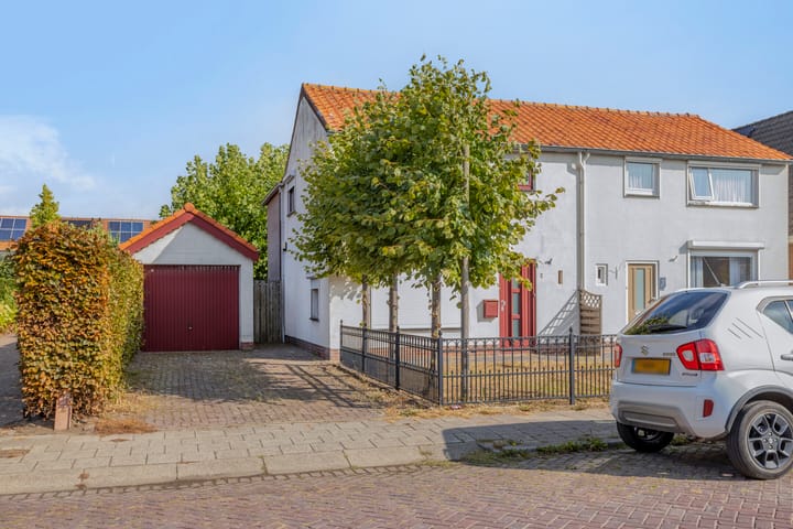 John F. Kennedystraat 7 in Oud-Vossemeer Foto