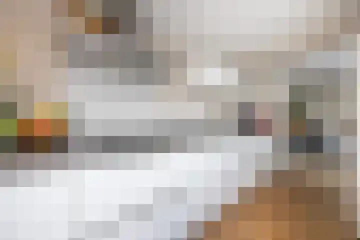 Joke Smitlanden 78 Enschede thumbnail 12
