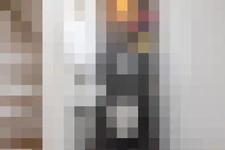 Joke Smitlanden 78 Enschede thumbnail 15