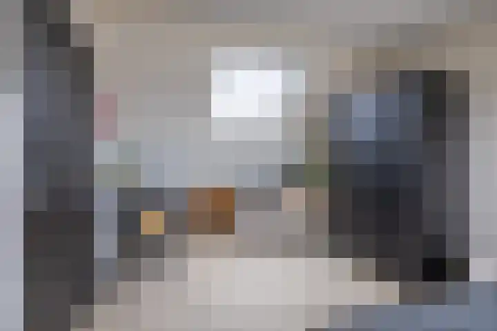 Joke Smitlanden 78 Enschede thumbnail 25