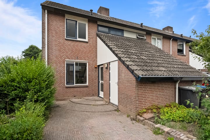 Joke Smitstraat 12 dans Tiel photo