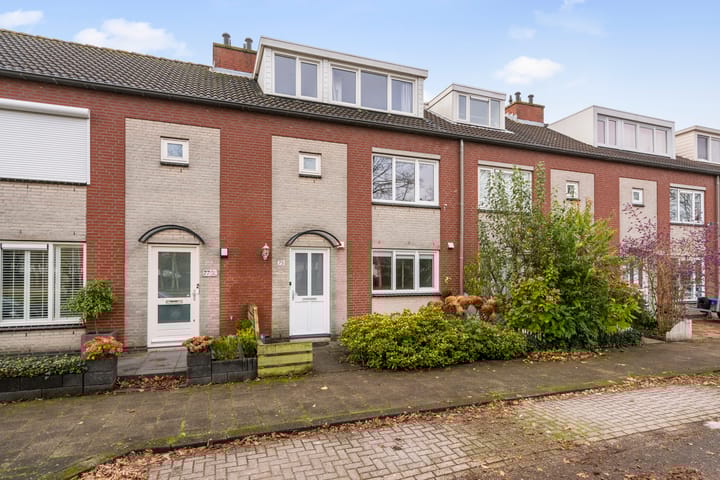 Photo of property Joke Smitstraat 75, Hoofddorp