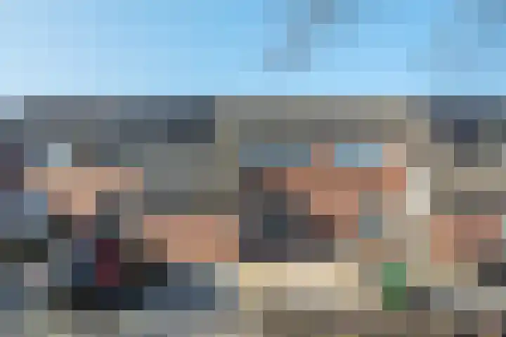 Jol 17 17 33 Lelystad thumbnail 5