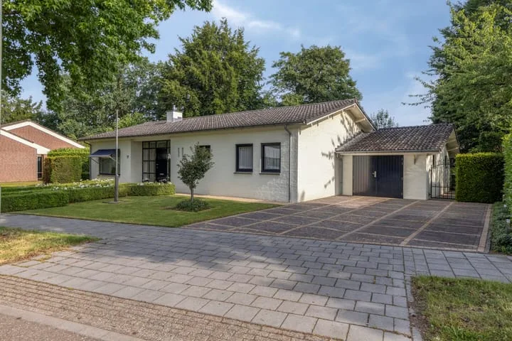 Jonge Hagen 17 Mheer
