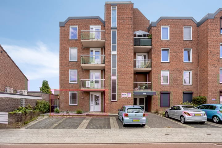 Jongmansweg 40 in Heerlen photo