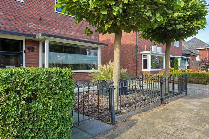 Josef Haydnlaan 10 in Hengelo Foto