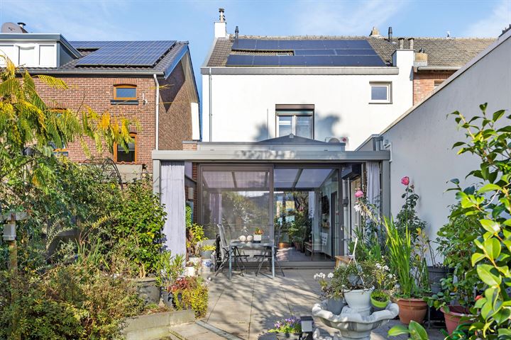 Josephinastraat 16 in Kerkrade photo